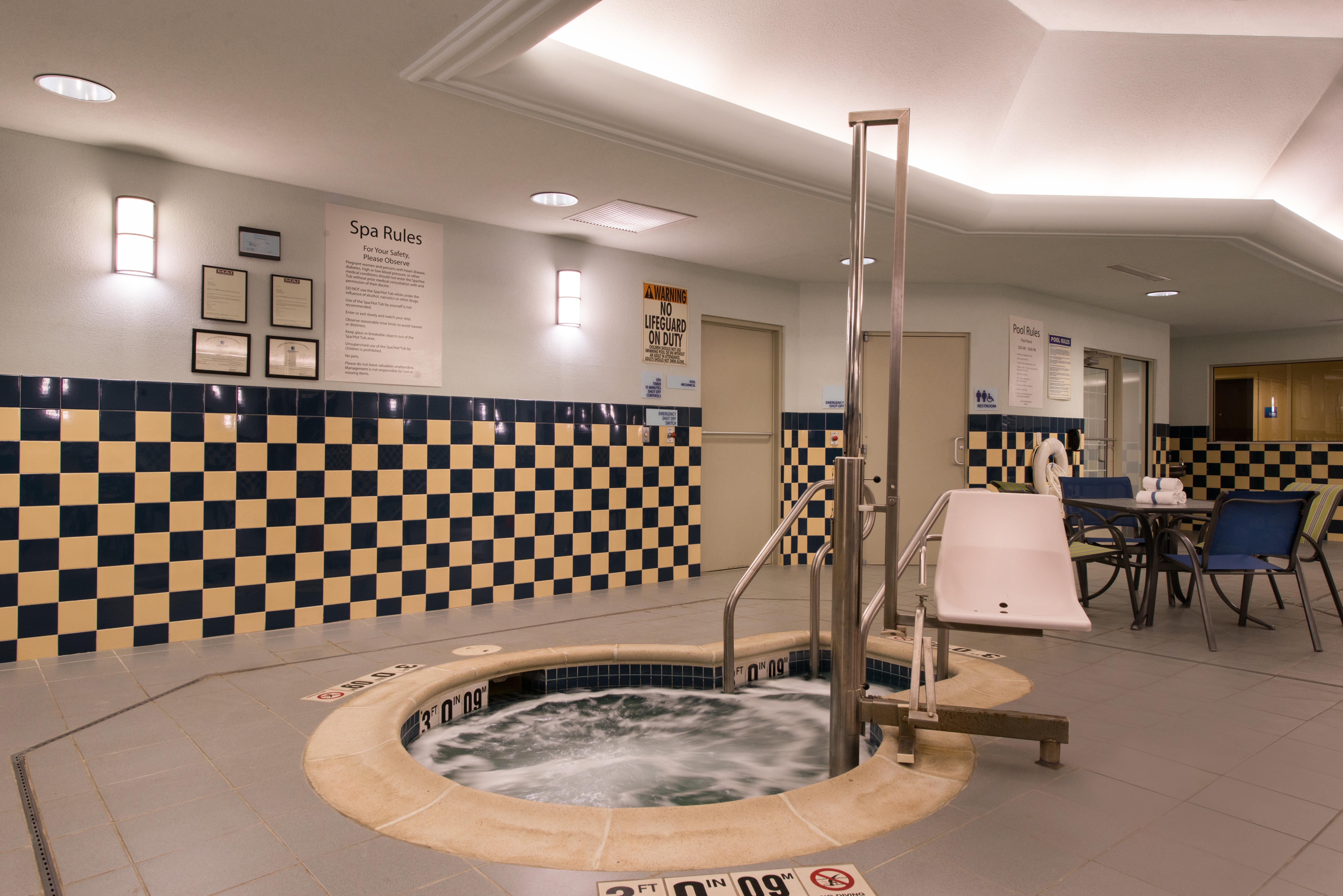 Holiday Inn Express And Suites Dickson City By Ihg Esterno foto