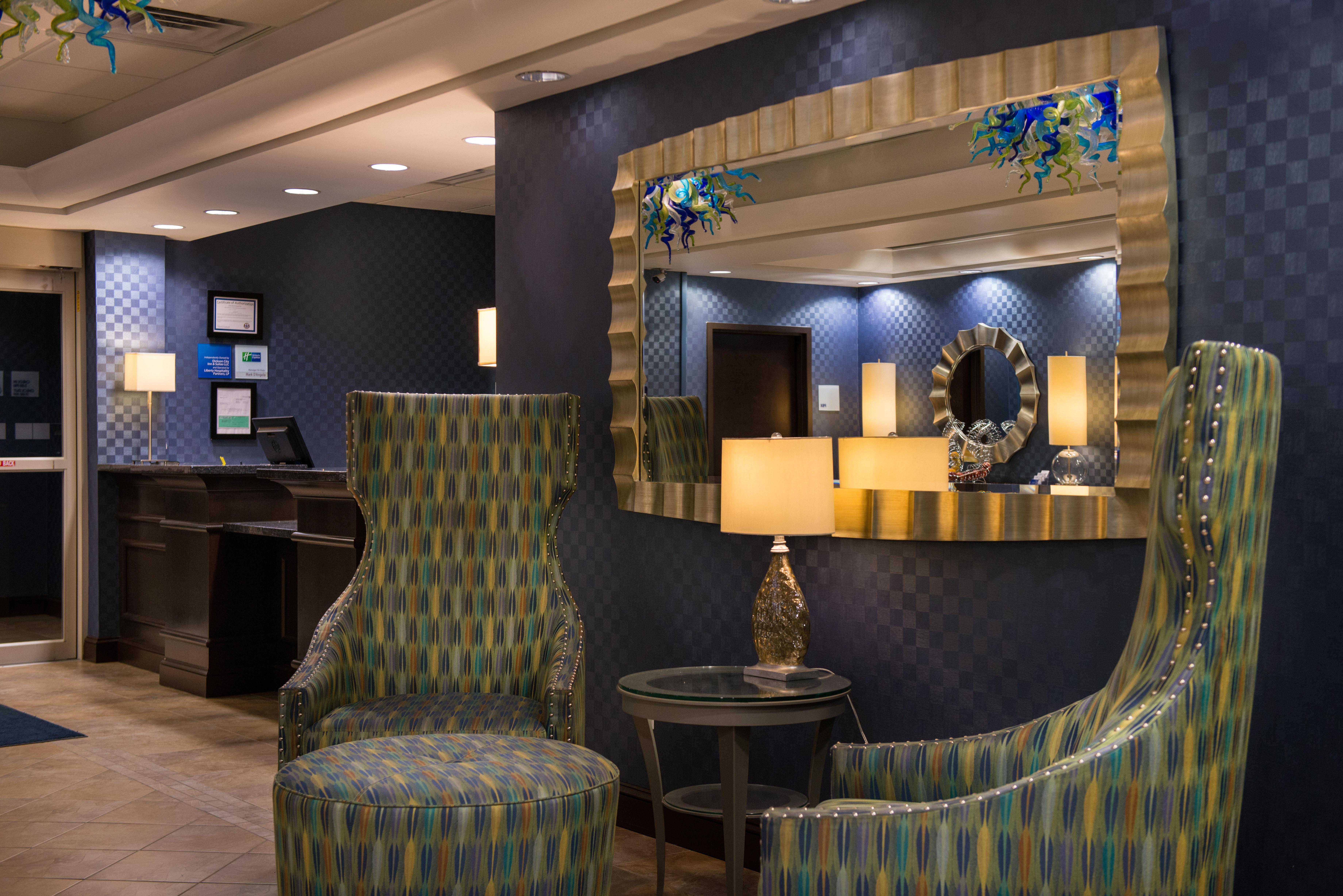 Holiday Inn Express And Suites Dickson City By Ihg Esterno foto